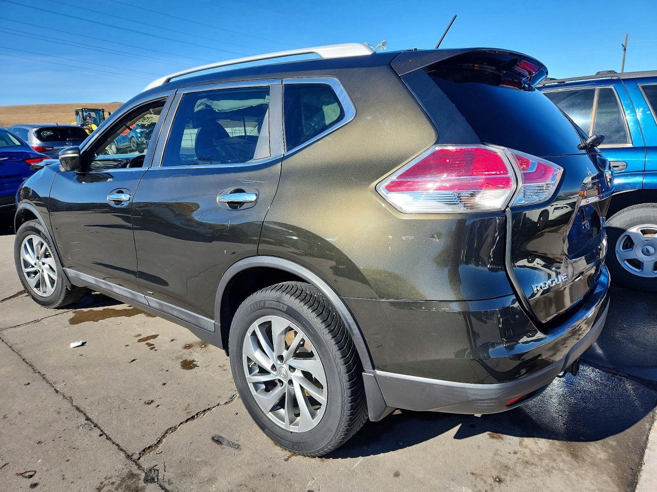 2015 NISSAN ROGUE