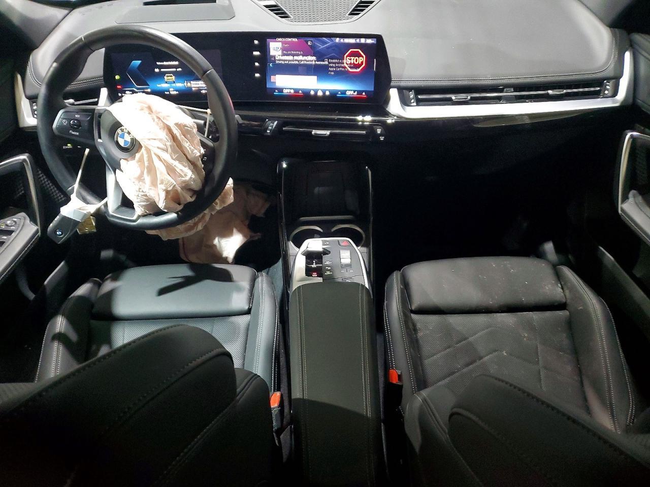 2024 BMW X1