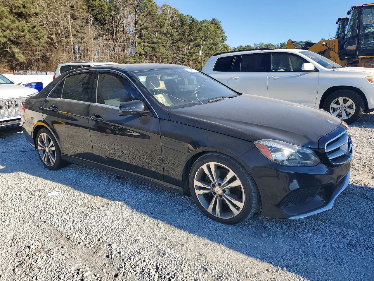 2015 MERCEDES-BENZ E-Class