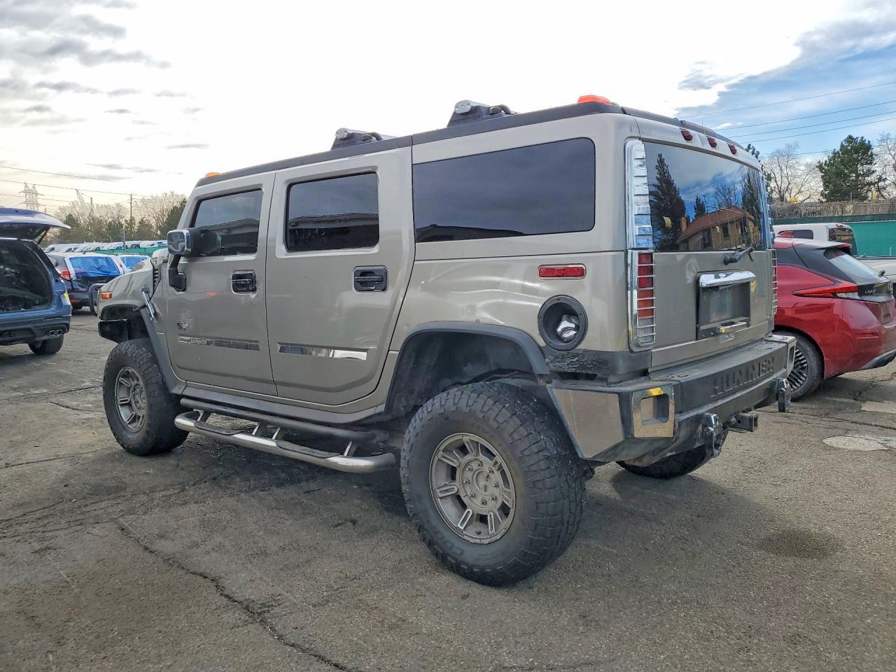 2004 HUMMER H2