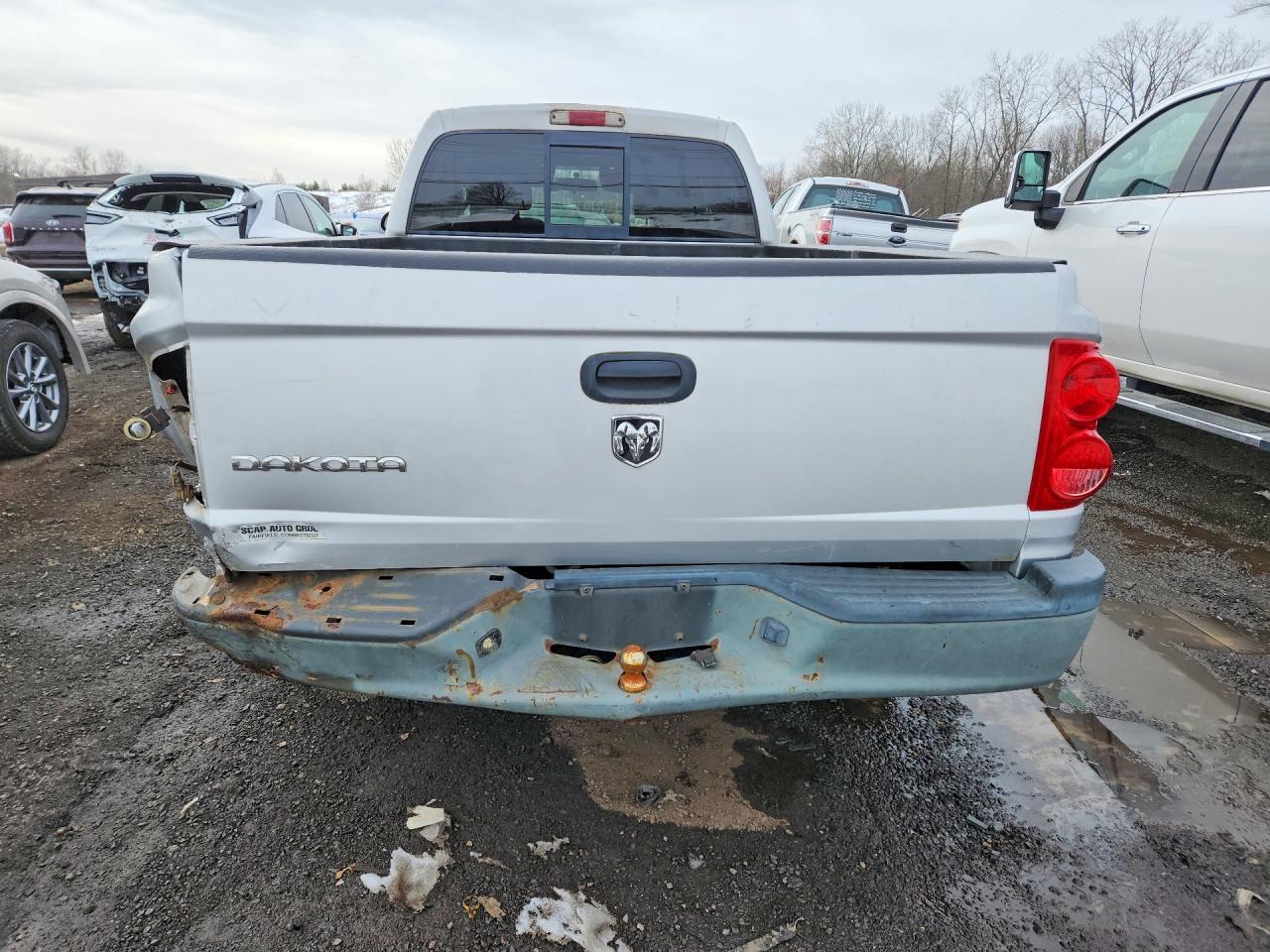 2005 DODGE Dakota