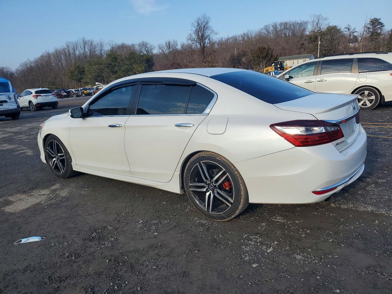 2016 HONDA ACCORD