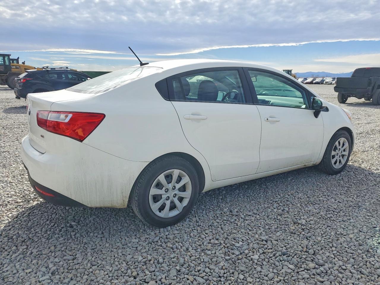 2013 KIA RIO
