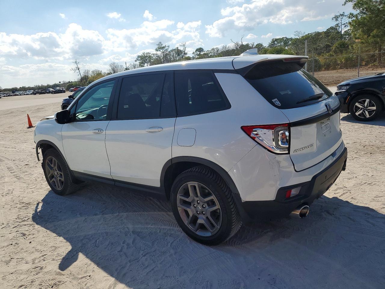 2022 HONDA Passport