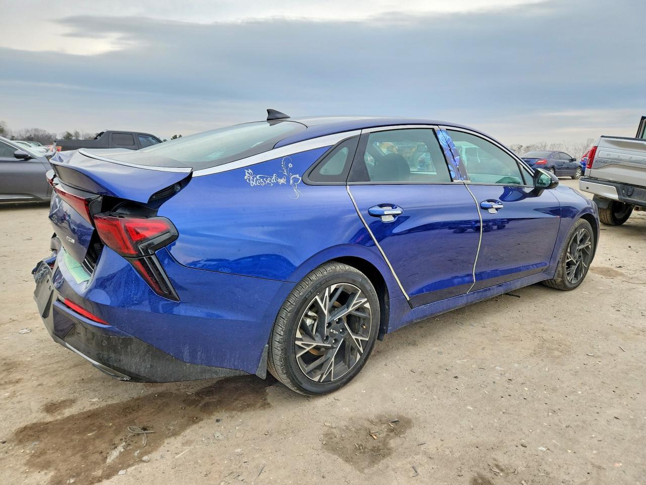 2025 KIA K5