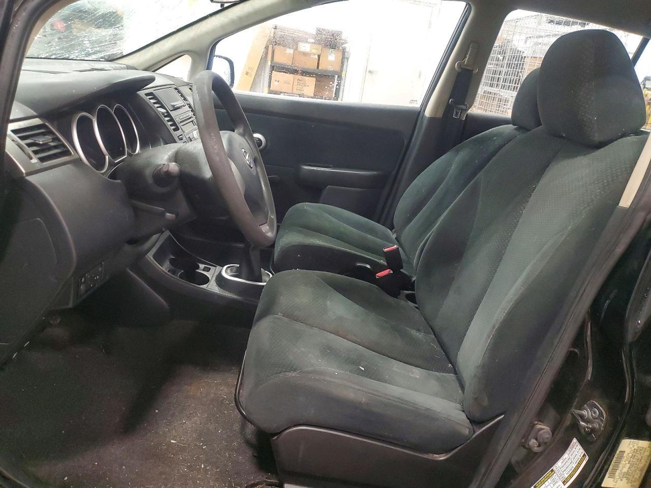 2011 NISSAN VERSA