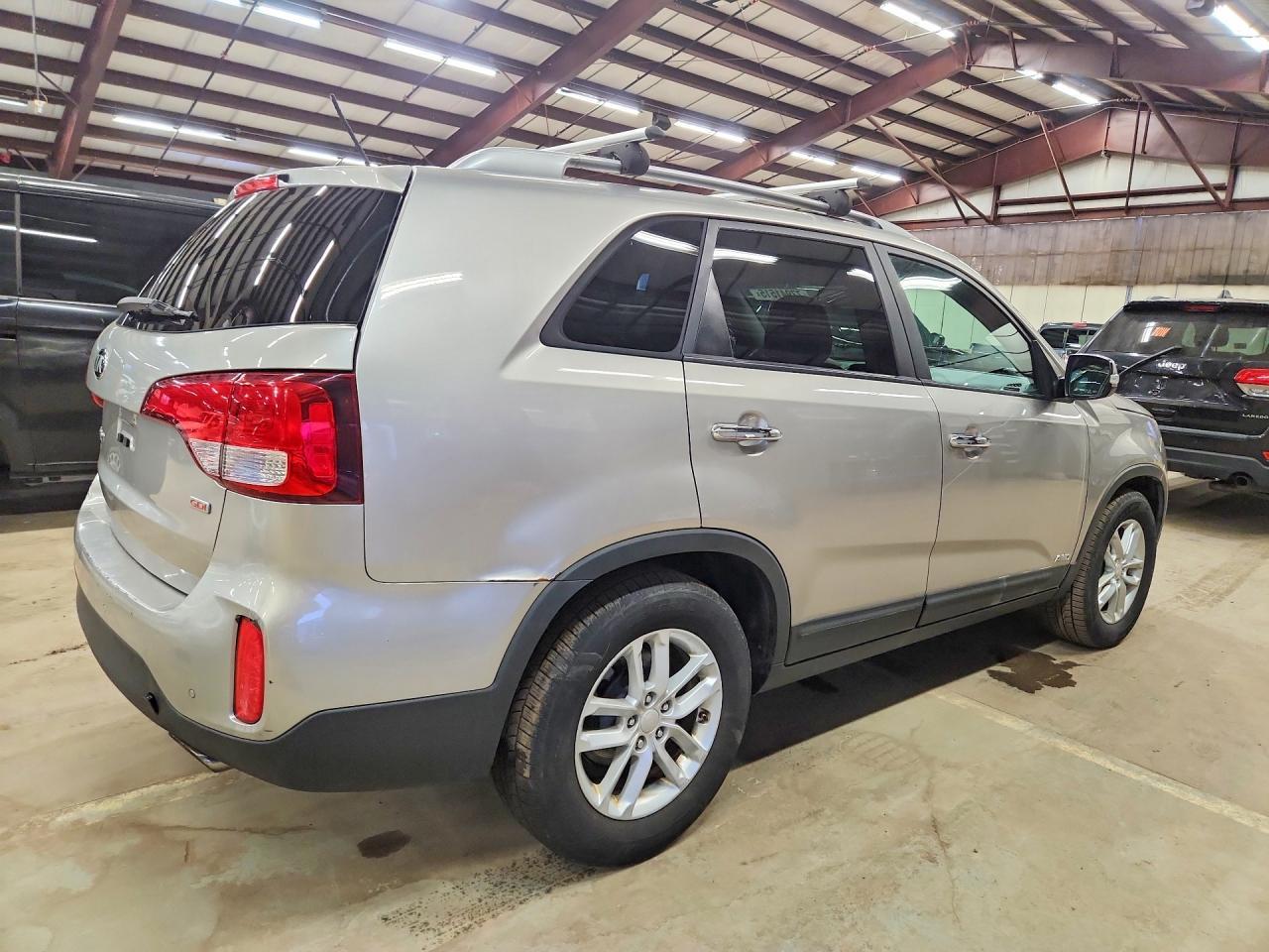 2015 KIA SORENTO
