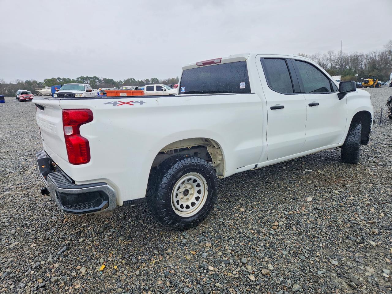 2020 CHEVROLET Silverado