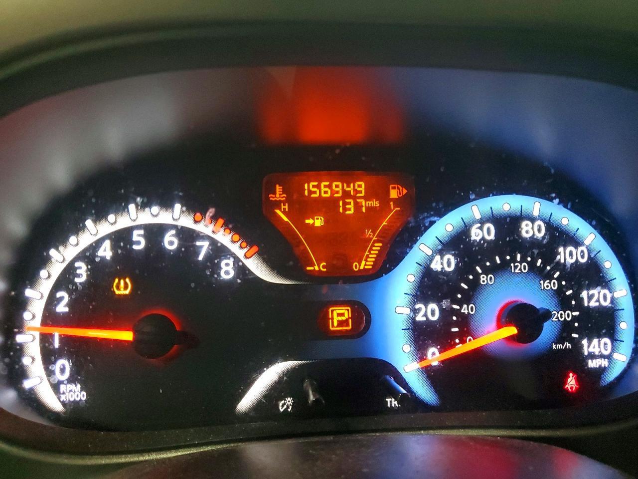 2010 NISSAN CUBE