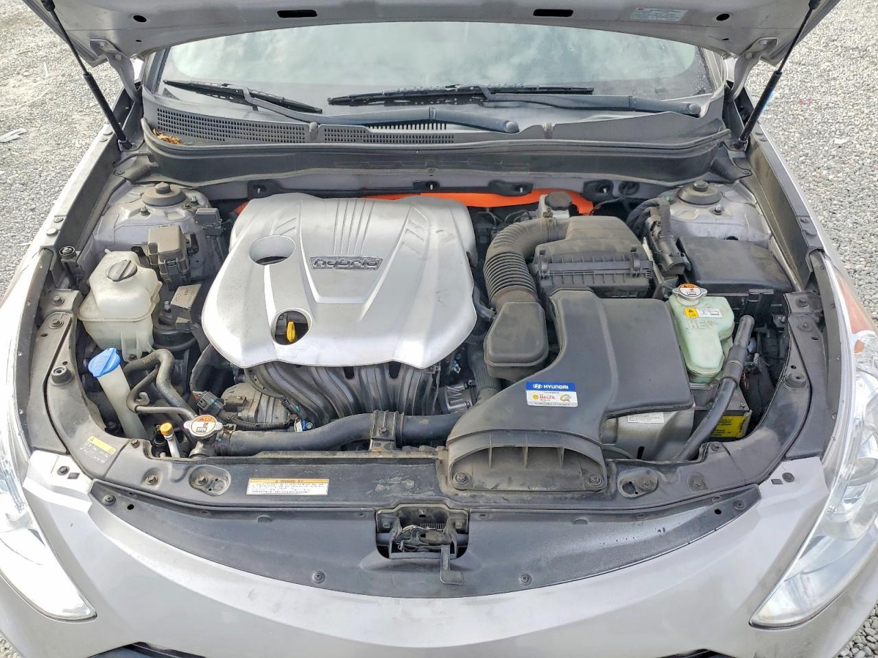 2013 HYUNDAI SONATA
