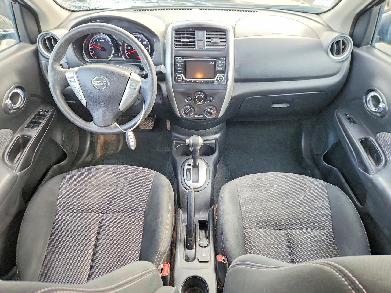 2015 NISSAN VERSA