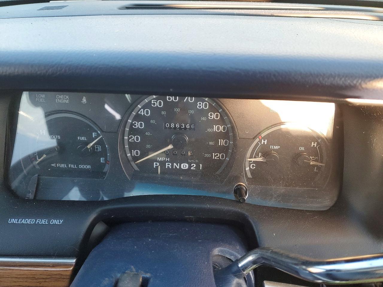1995 FORD Crown Victoria
