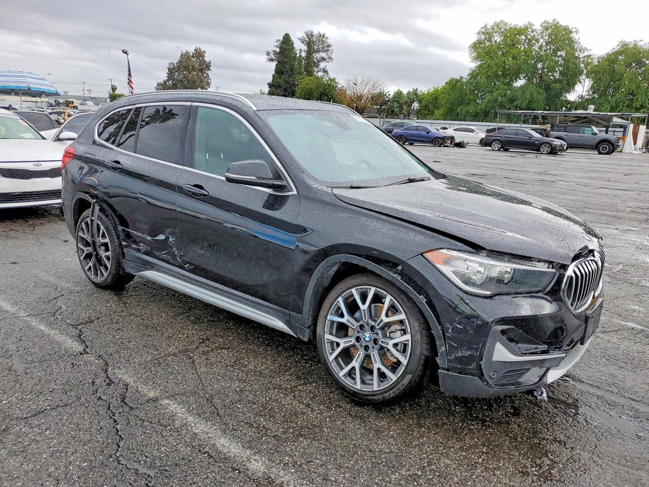 2022 BMW X1