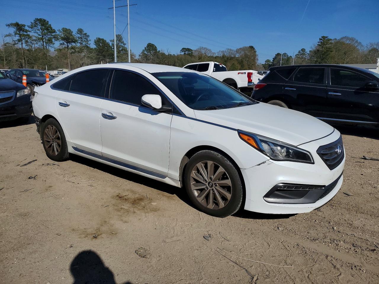 2016 HYUNDAI SONATA