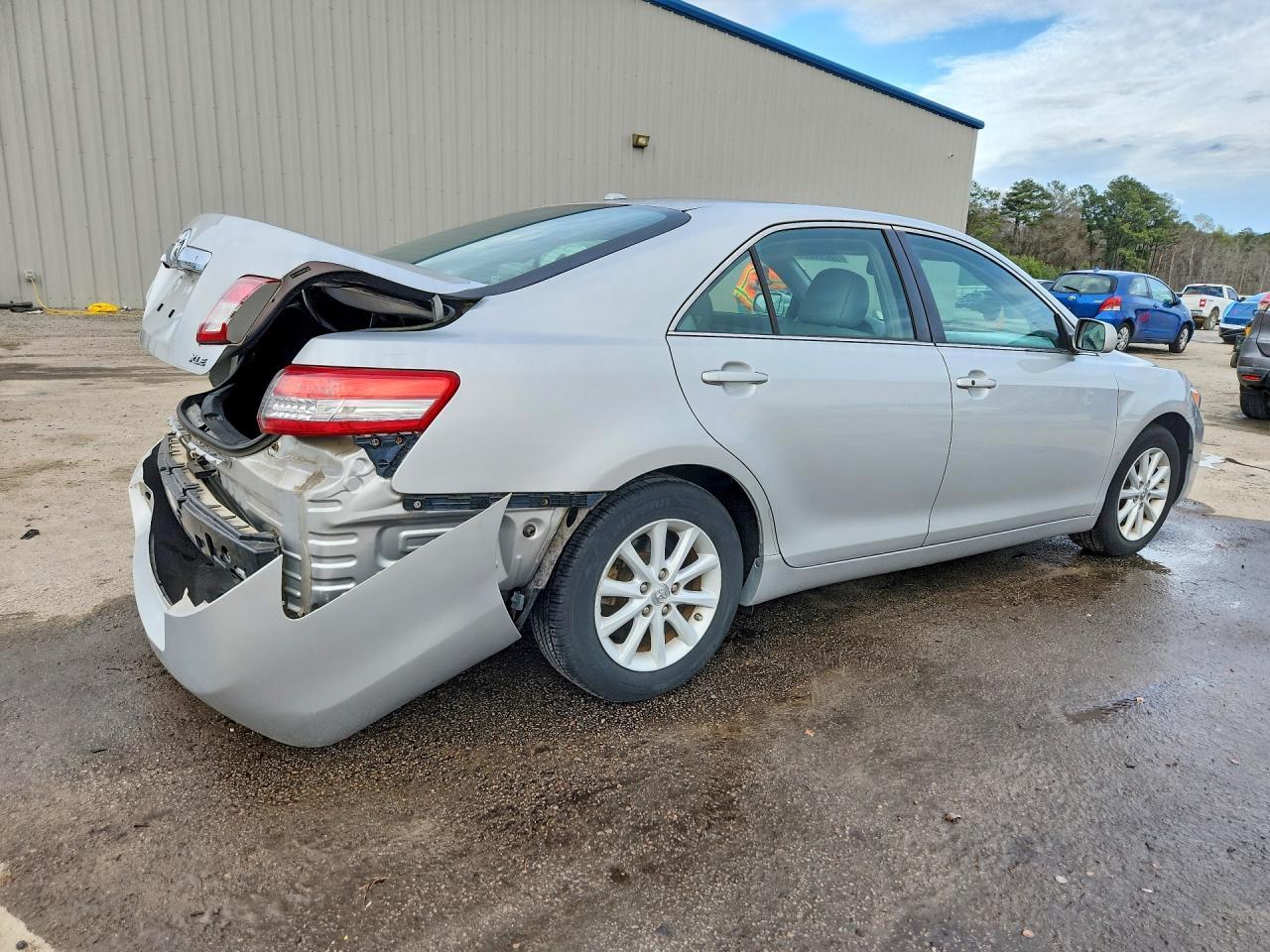 2010 TOYOTA CAMRY