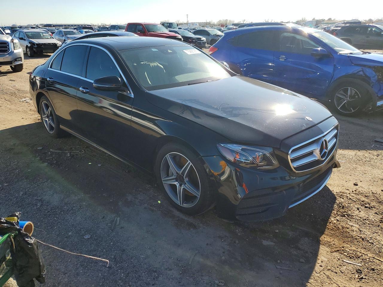 2017 MERCEDES-BENZ E-Class