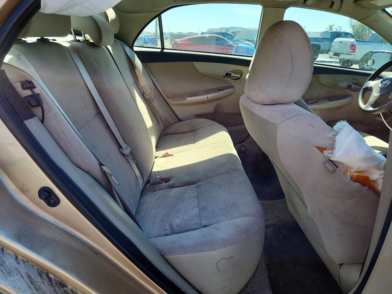 2011 TOYOTA COROLLA