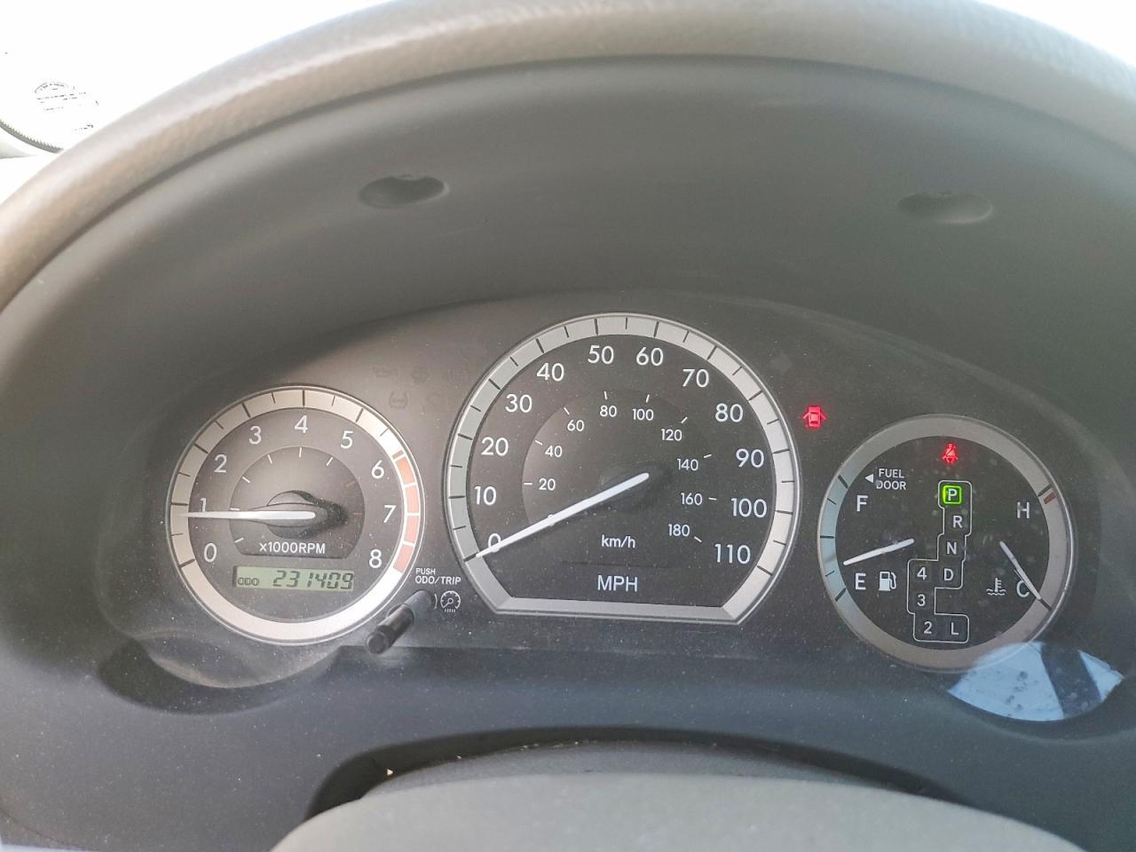2004 TOYOTA SIENNA