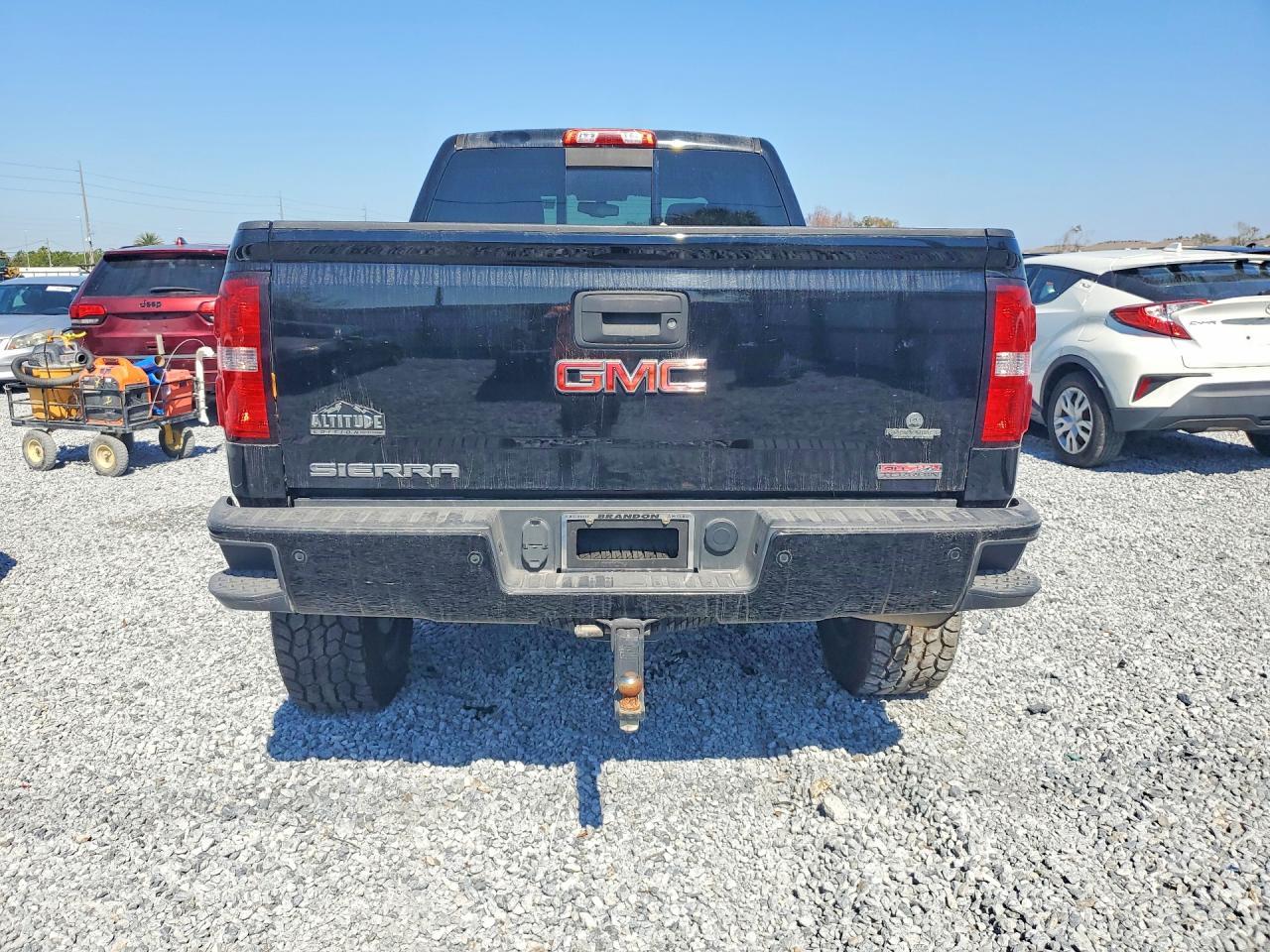 2015 GMC Sierra