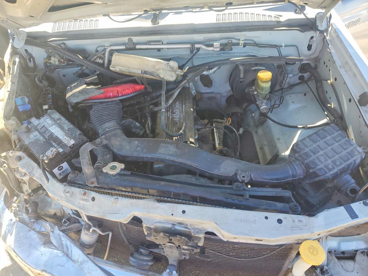 2000 NISSAN Frontier