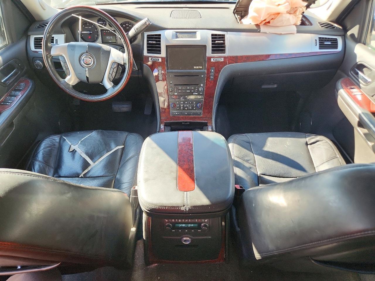 2008 CADILLAC ESCALADE