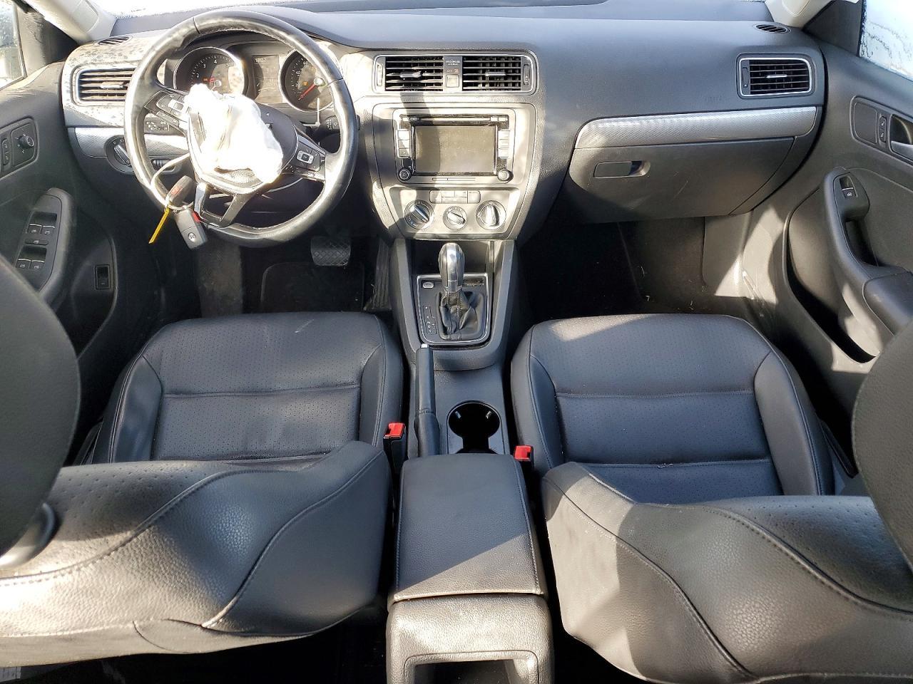 2015 VOLKSWAGEN JETTA