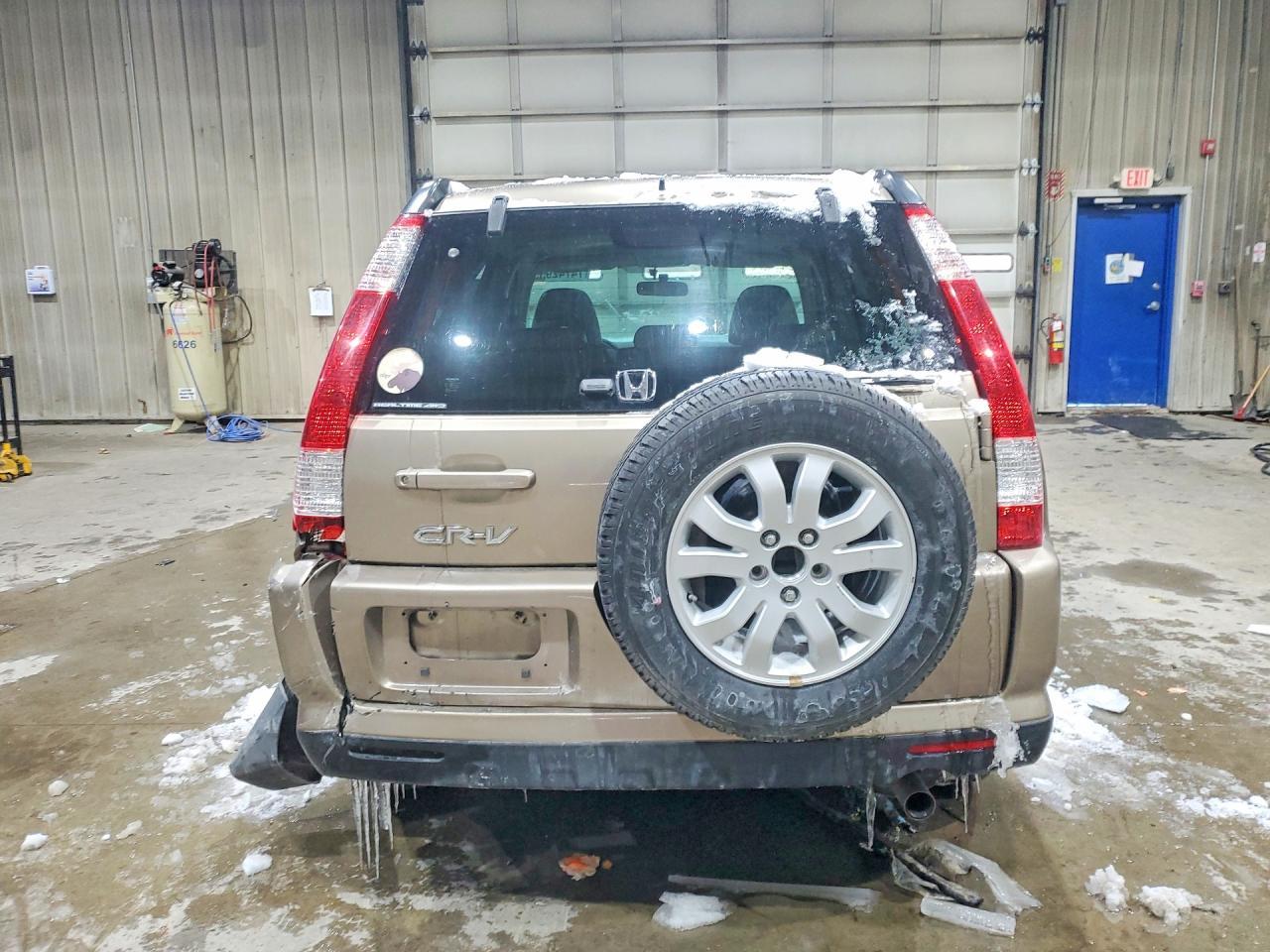 2005 HONDA CR-V