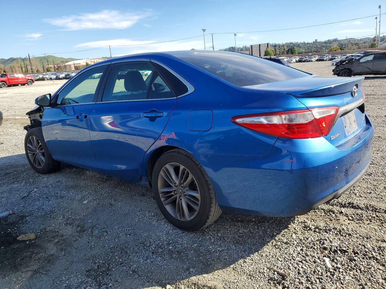 2017 TOYOTA CAMRY