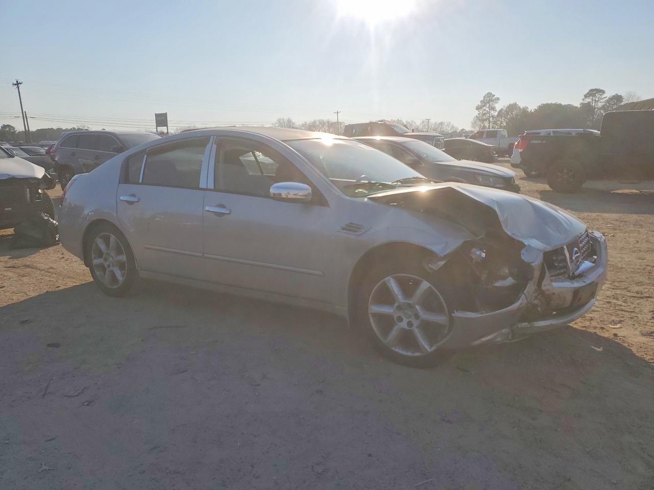 2006 NISSAN Maxima