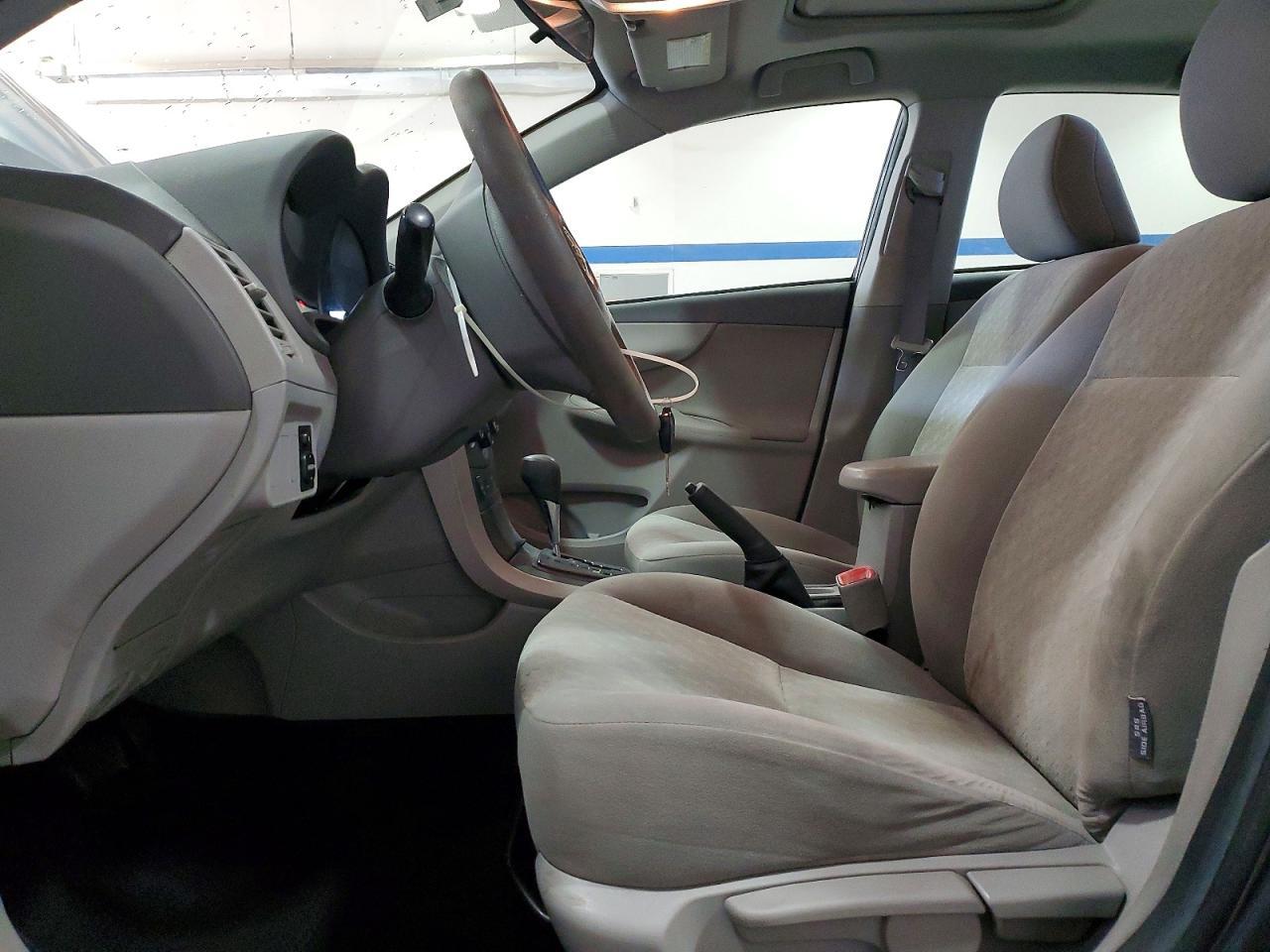 2009 TOYOTA COROLLA