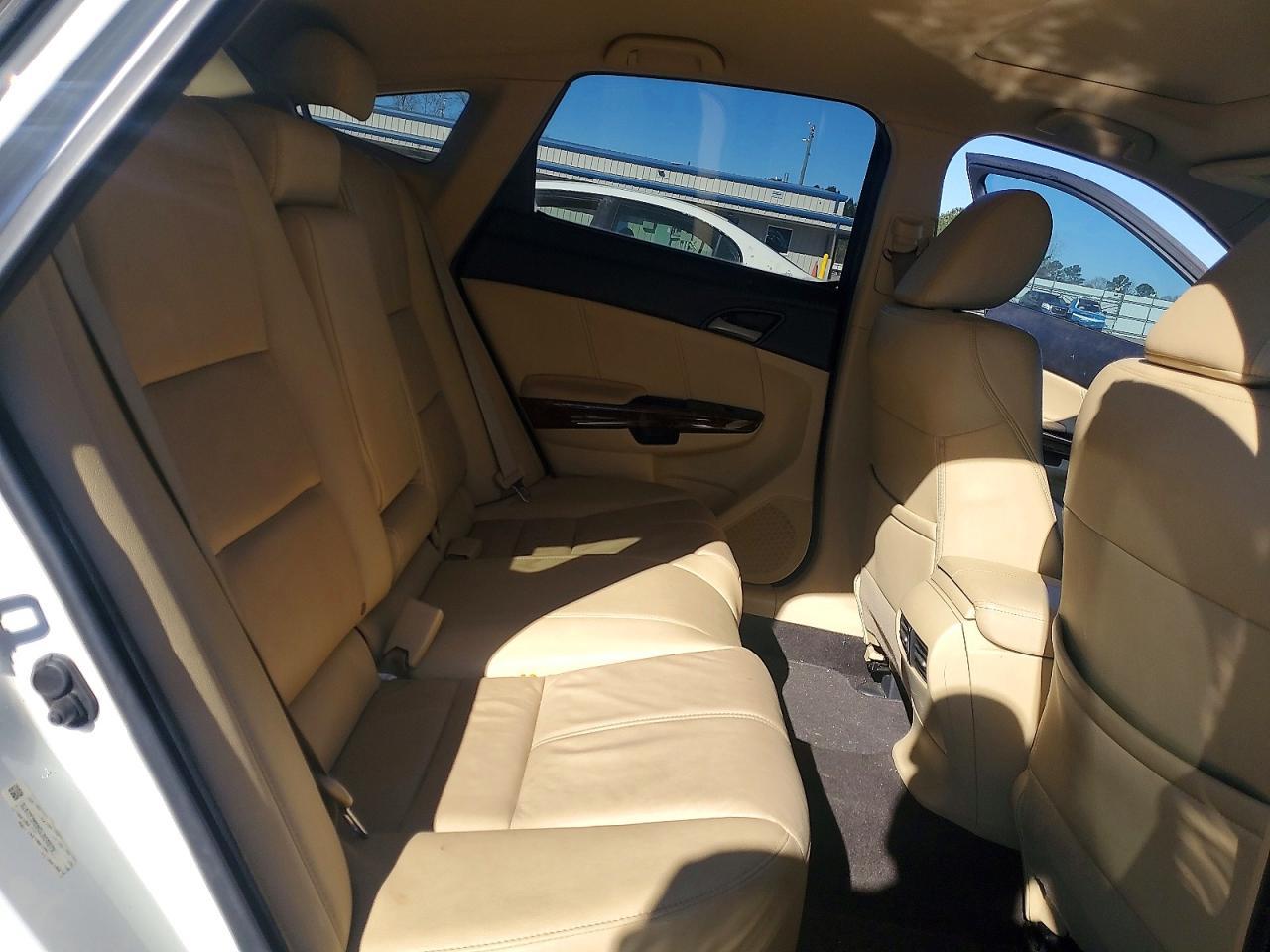 2012 HONDA Crosstour