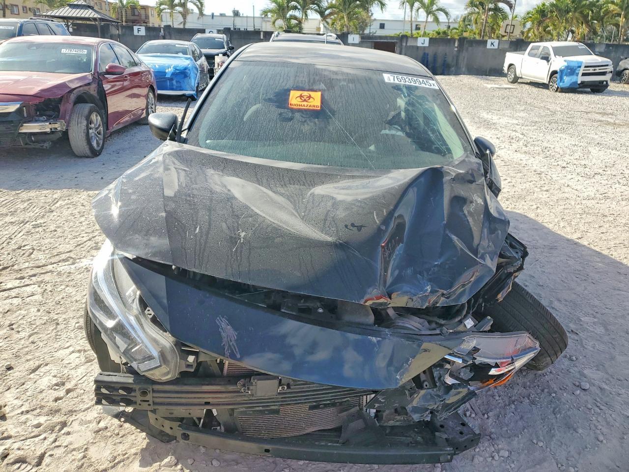 2024 NISSAN VERSA