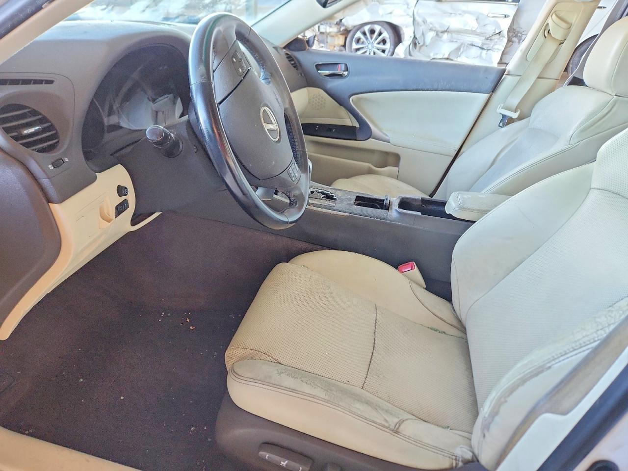2010 LEXUS IS 250