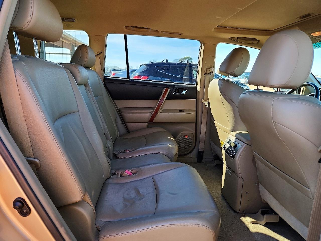 2008 TOYOTA HIGHLANDER