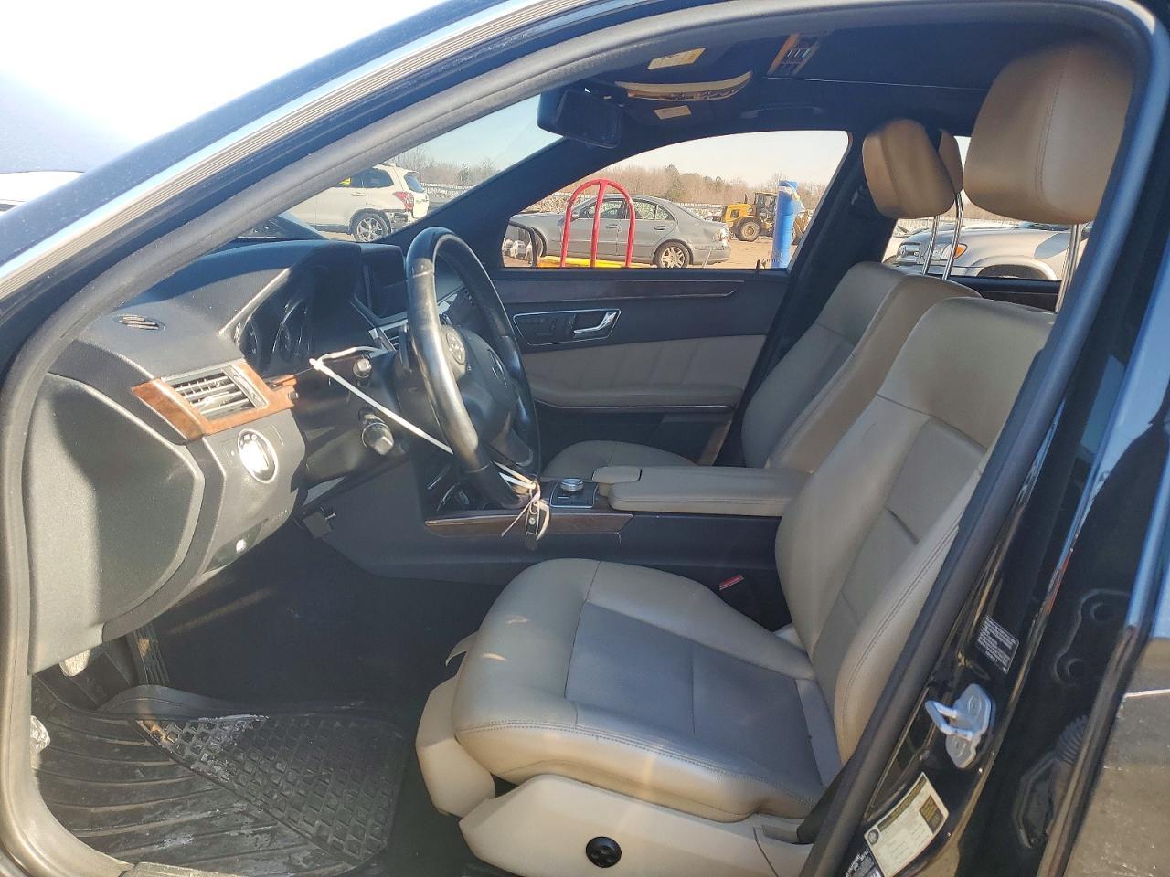2011 MERCEDES-BENZ E-Class