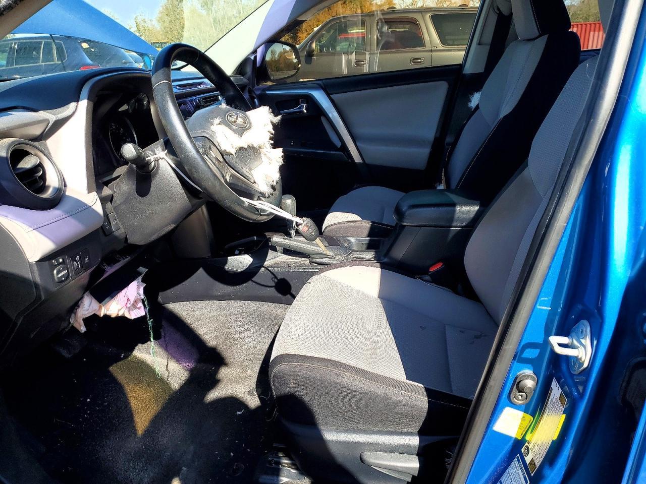 2017 TOYOTA RAV4