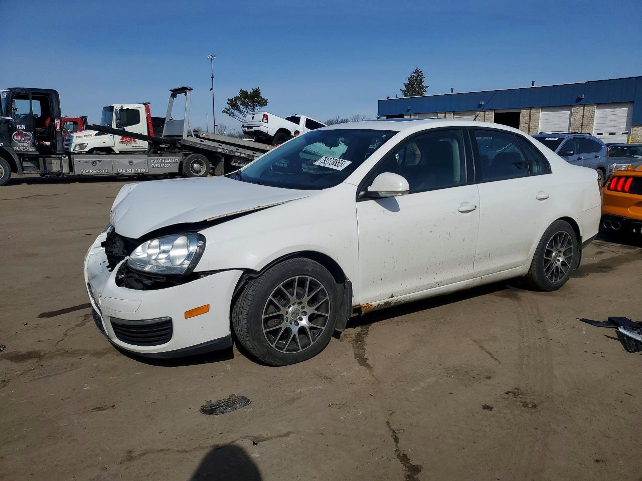 2010 VOLKSWAGEN JETTA