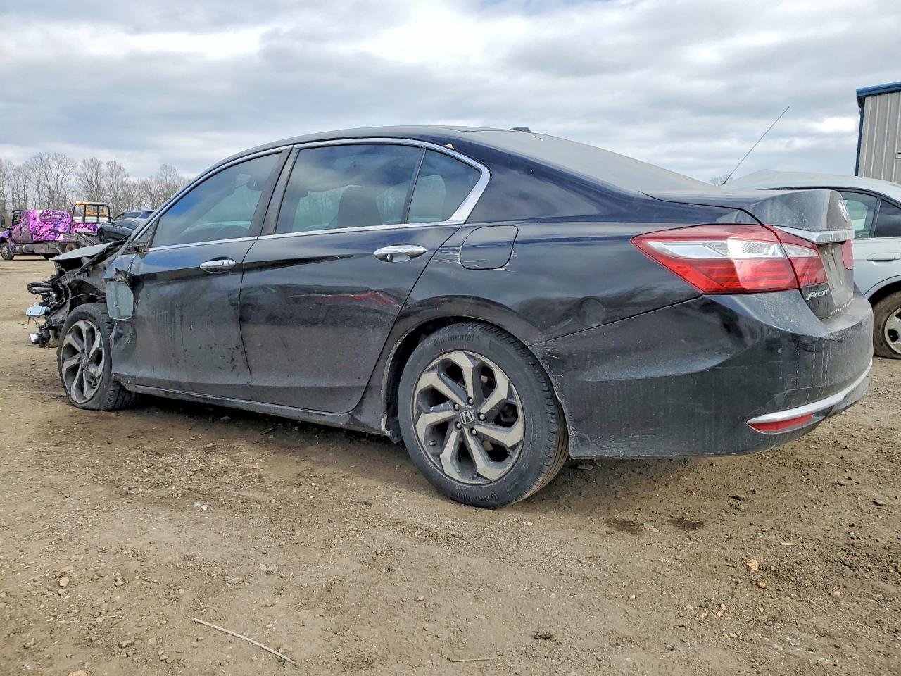 2017 HONDA ACCORD