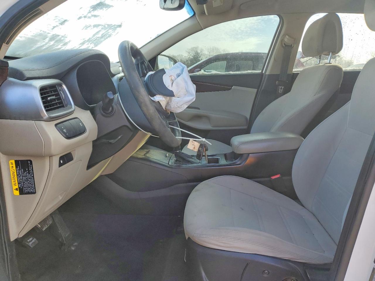 2016 KIA SORENTO
