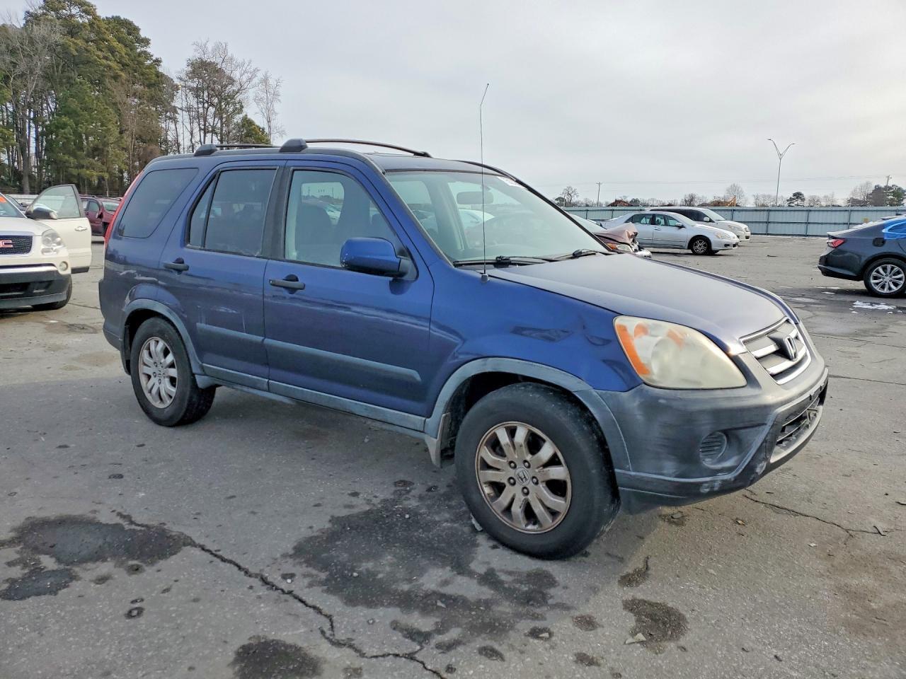 2005 HONDA CR-V