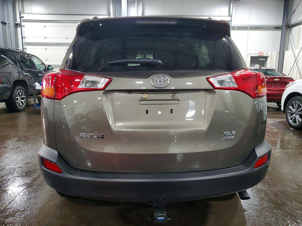 2015 TOYOTA RAV4