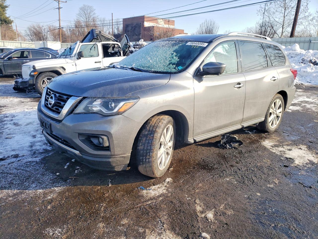 2019 NISSAN PATHFINDER