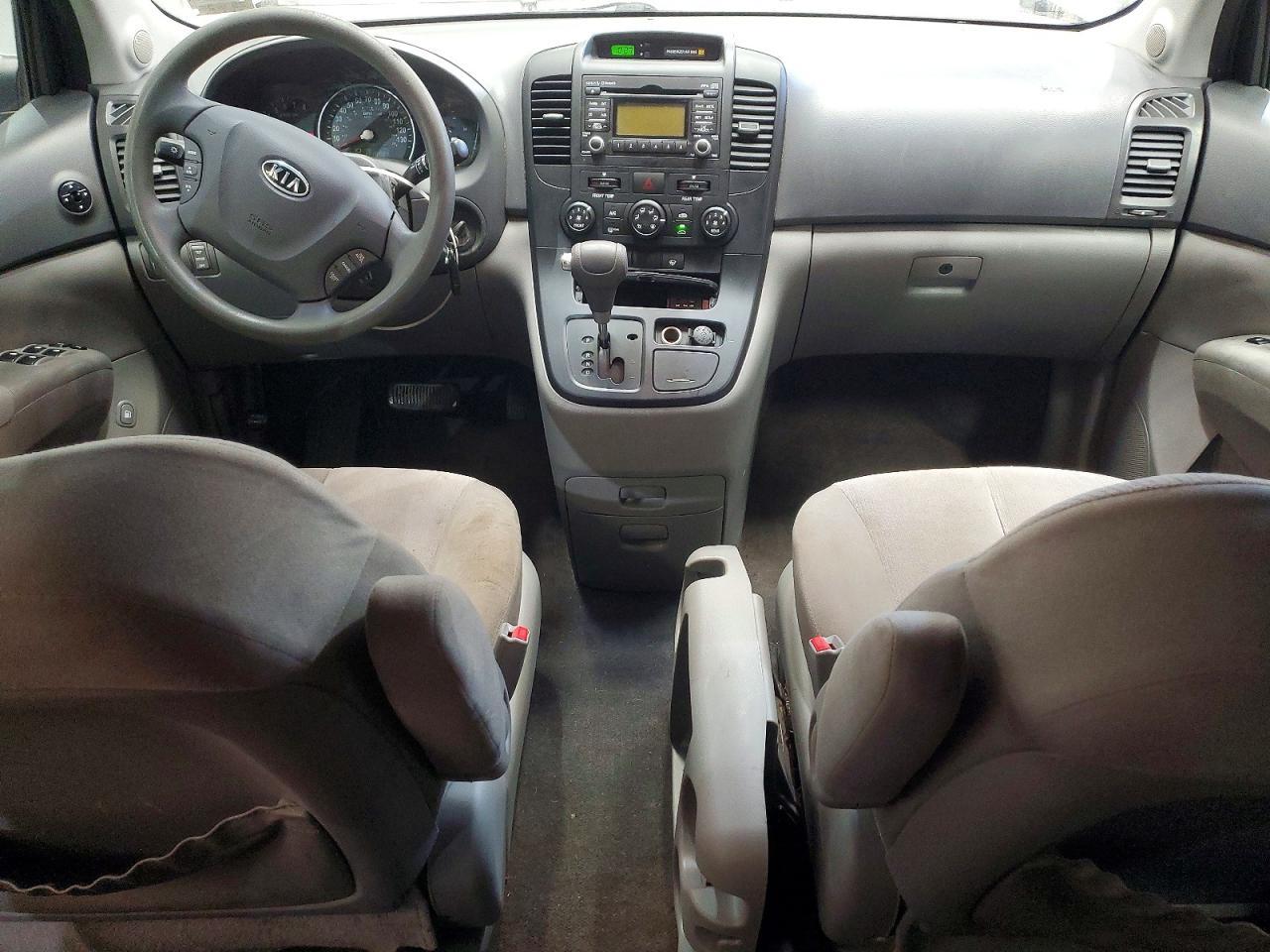 2012 KIA SEDONA