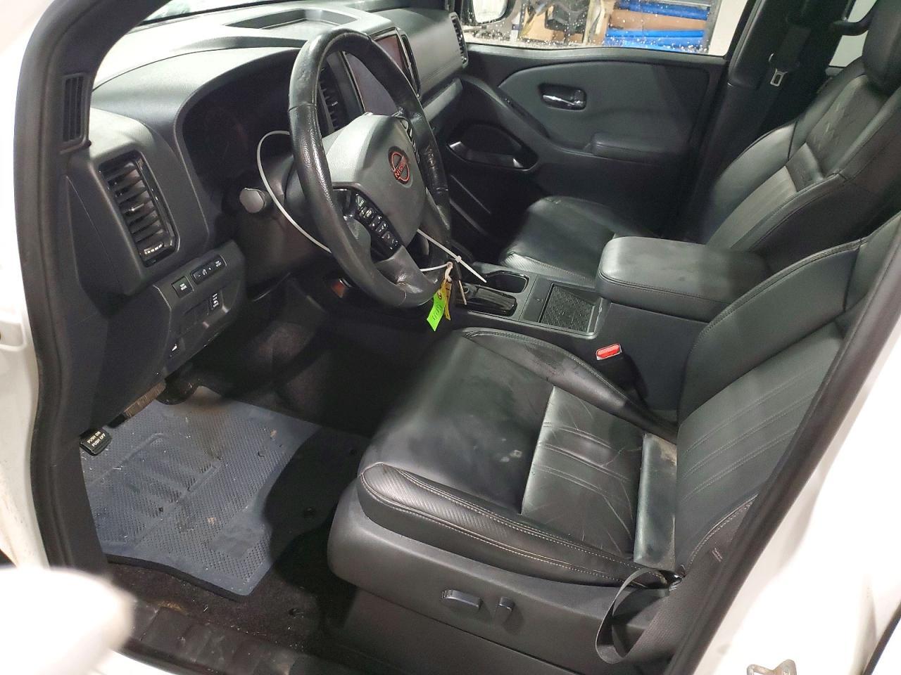 2022 NISSAN Frontier