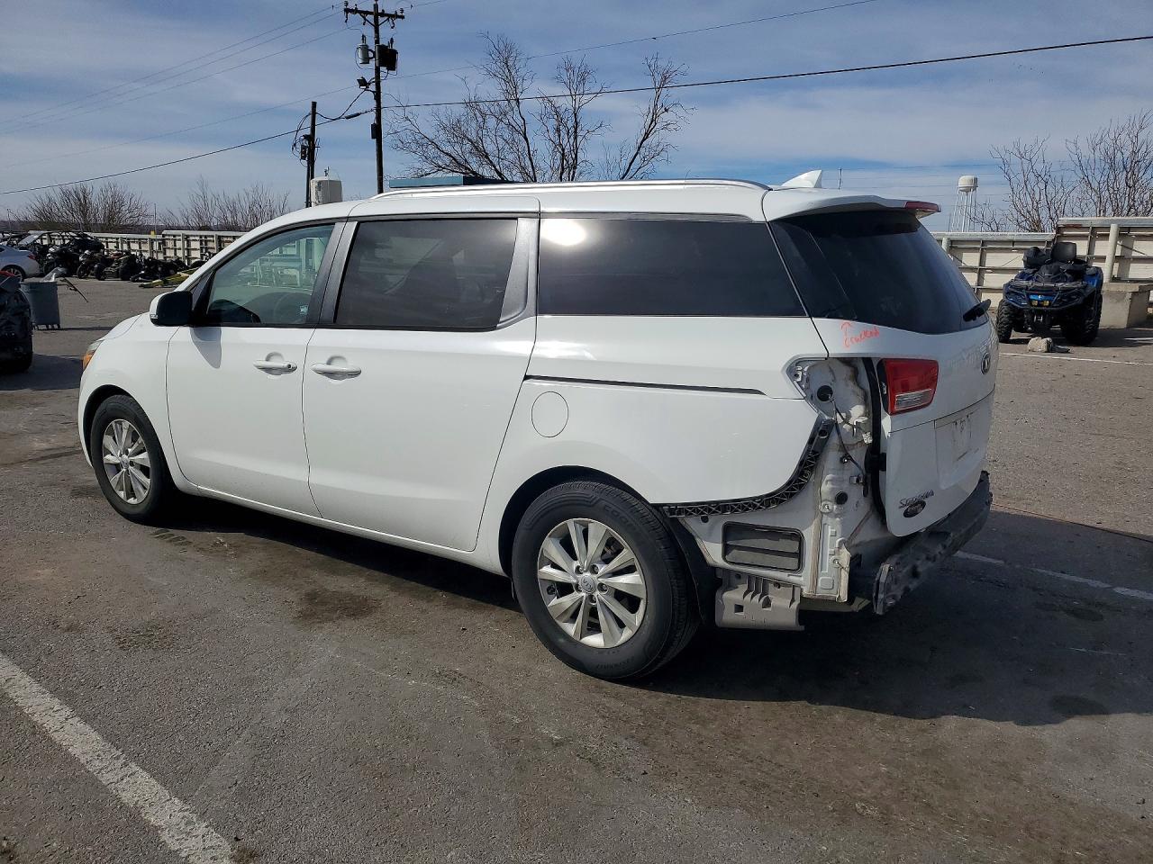 2016 KIA SEDONA