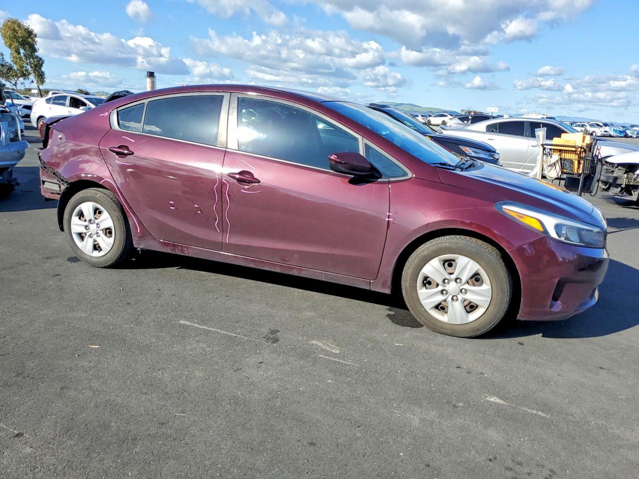 2017 KIA FORTE