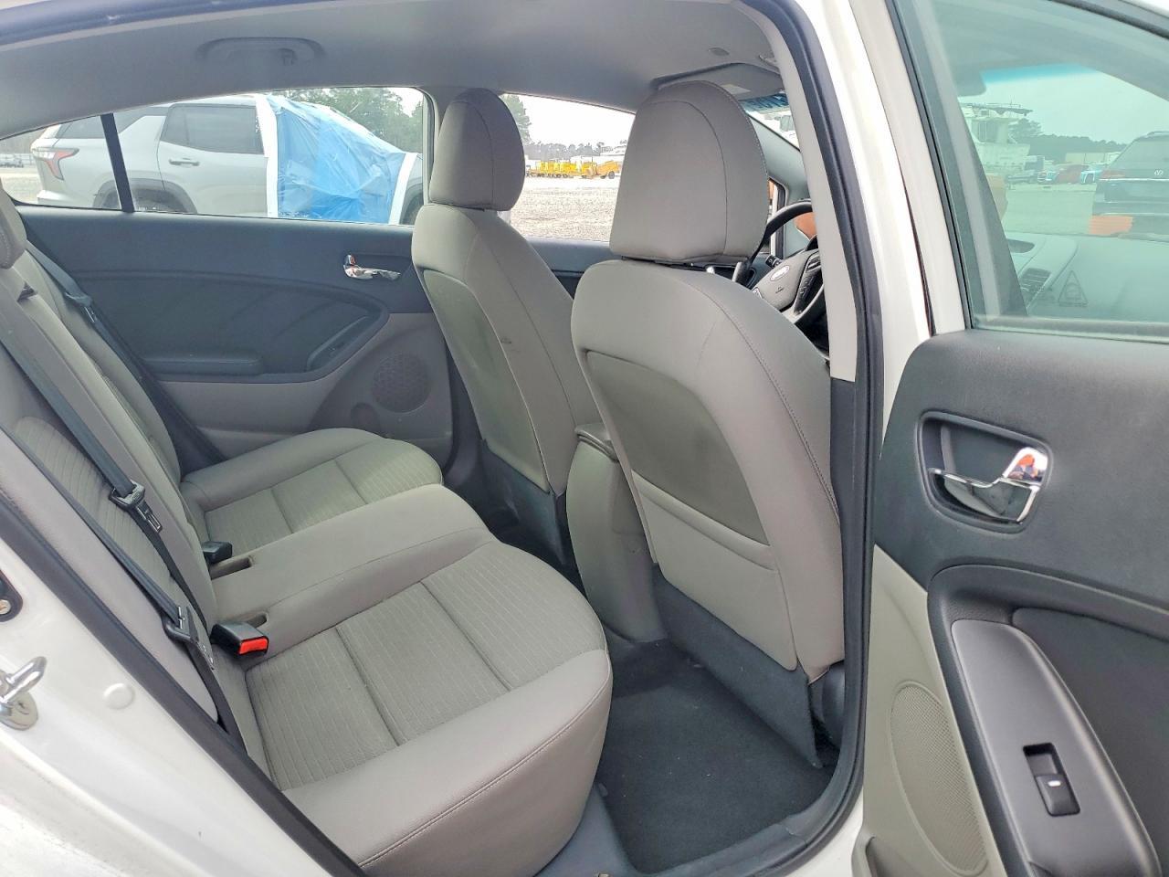 2014 KIA FORTE