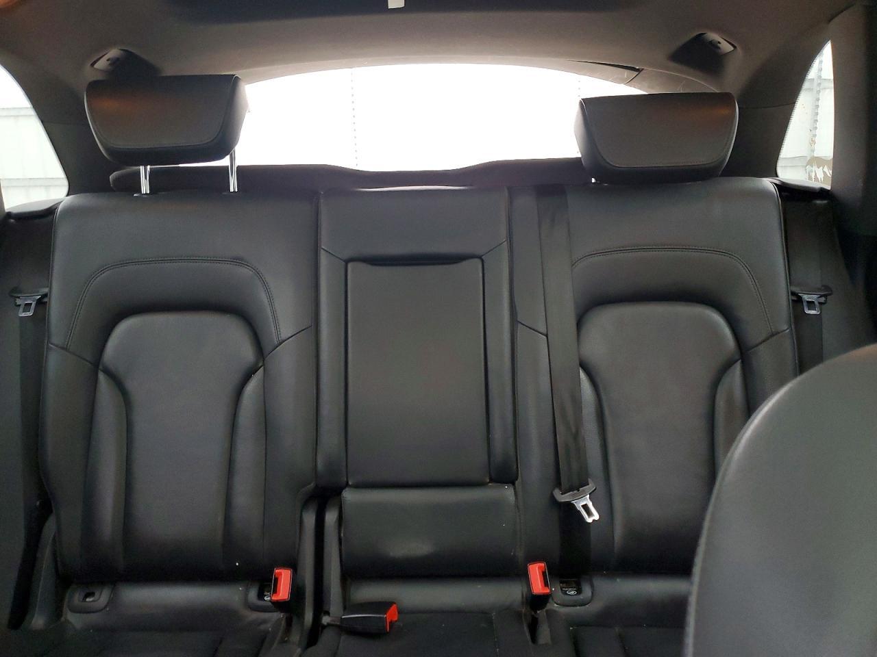 2009 AUDI Q5