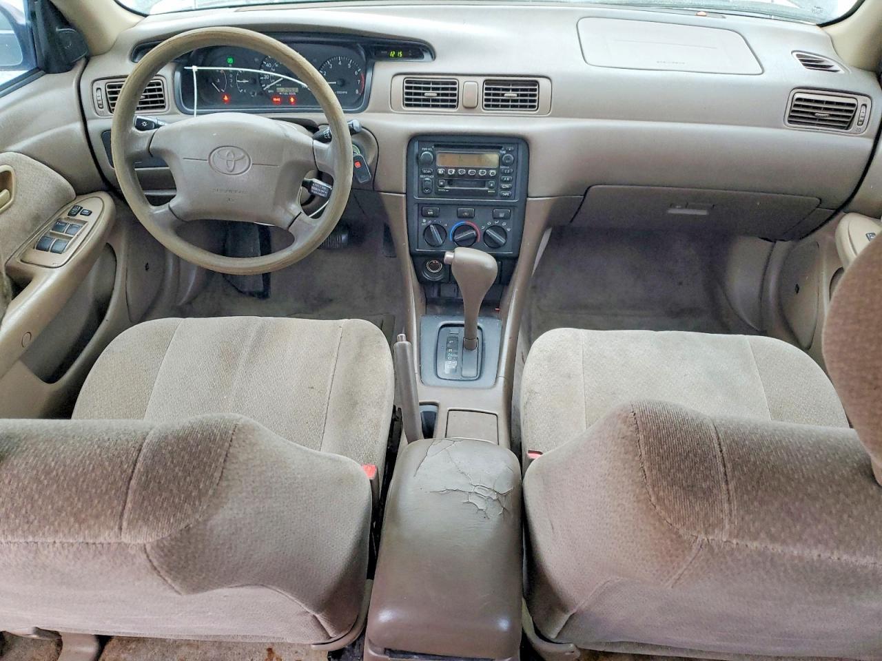 2000 TOYOTA CAMRY