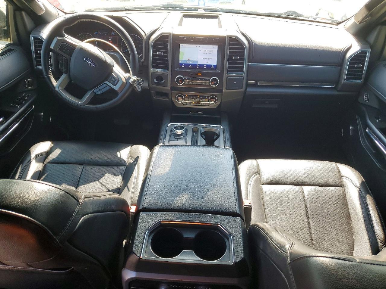 2021 FORD Expedition